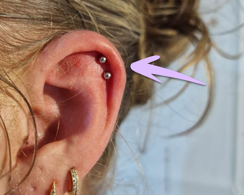 Upper flat on sale cartilage piercing