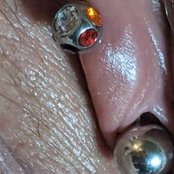 Clit clearance hood piercing